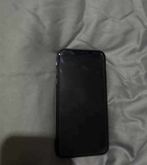 苹果11    64g  美版需要黑解卡 ...