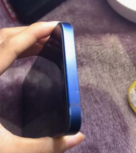 iPhone 12  女生自用  国行双卡...