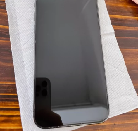 自用苹果12pro，  128g。官方84...