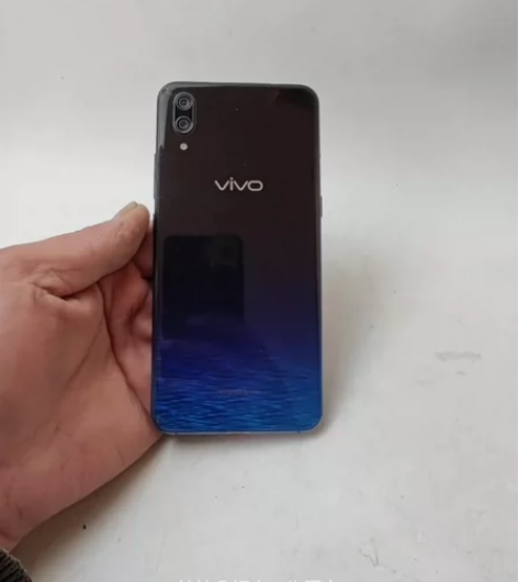 vivo x23幻彩版 6+128g 高通...