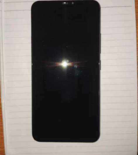 自用vivo y81s 332 黑色 功能一切正常 感兴趣...