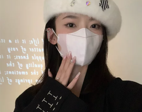 小众2022新款毛绒贝雷帽女秋冬爆款兔毛黑...