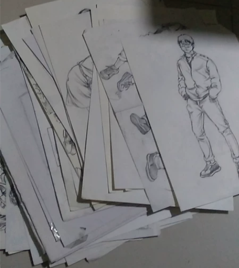 素描为主作品一些合售，大约五十份左右，有的...