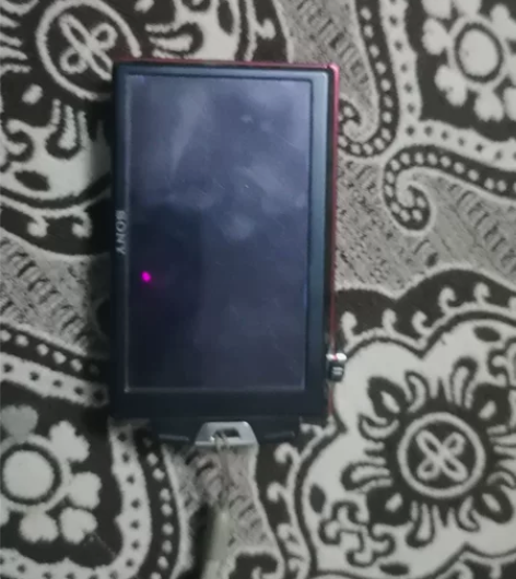 家里翻出来的,查了一下索尼的相机 感兴趣的...