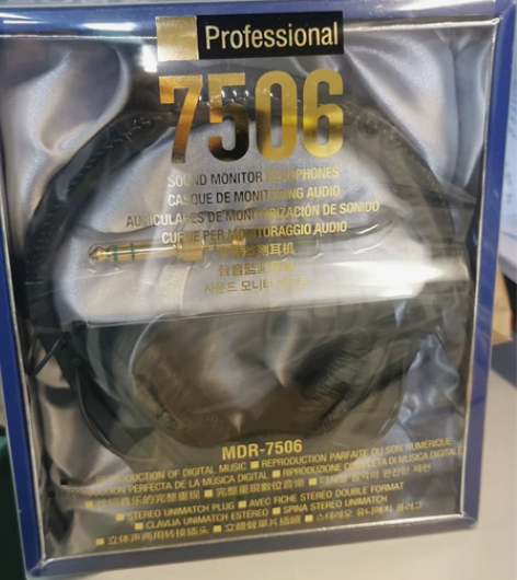 SONY索尼MDR-7506封闭式头戴监听...