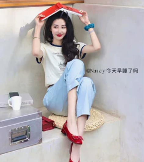 康莉蝴蝶结单鞋女2022年秋季新款粗跟百搭...