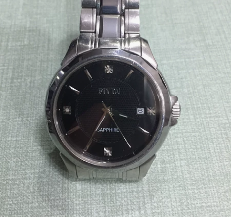 飞亚达机械自动上劲手表，购买时间比较久了。...