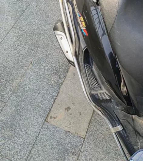 豪爵摩宇钻摩托车、行驶了几千公里。闲置在家...