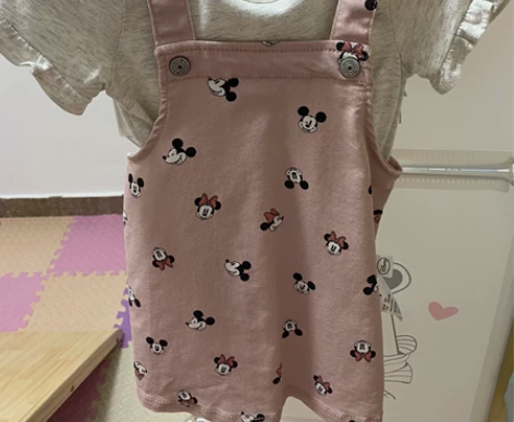Hm婴儿背带裙两件套 80码 几乎全新 感...