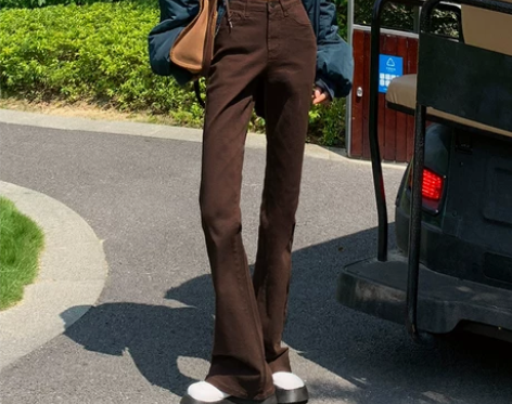 【春节不打烊】高腰牛仔裤女春秋显瘦咖色微喇...
