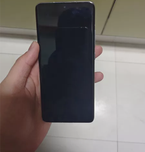 小米12，8+128的，95新，全原无拆修...