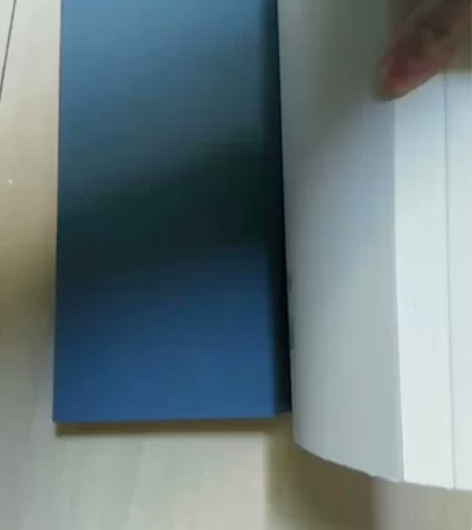 围城是一本高深的读物,有兴趣的小伙伴可以入...