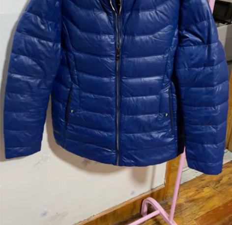 男士皮面羽绒服，适合体重75公斤左右的穿，...