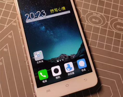 vivov3m 3+16g手机 外观无磕碰...