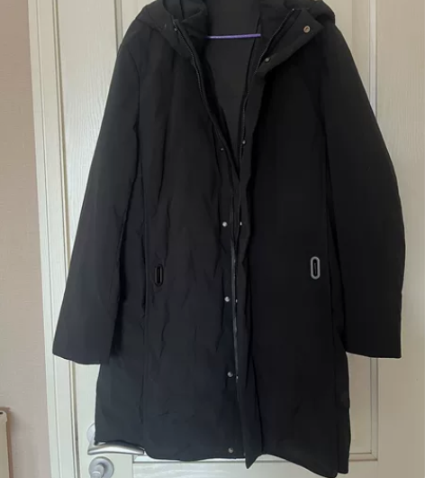 YINGDAK牌男士商务休闲羽绒服，黑色中...