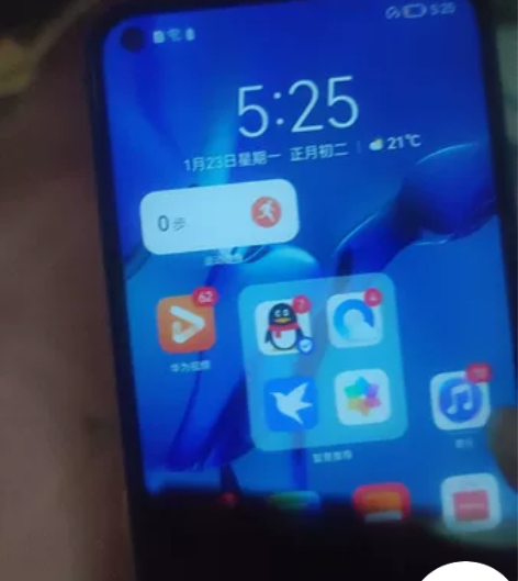 出一个荣耀play3屏幕大面积漏液便宜出 ...