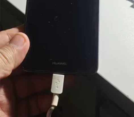 华为荣耀6手机2G加16G 家里老人自用，...