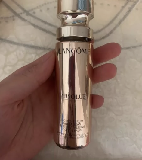 兰蔻菁纯精华30ml，瓶身无瑕疵 感兴趣的...