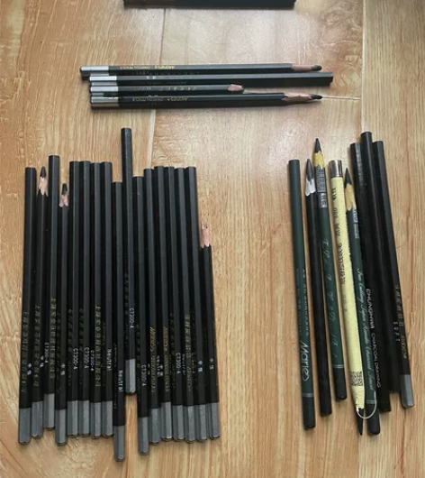 马利绘画碳笔 素描用硬碳4只 中碳17只 ...