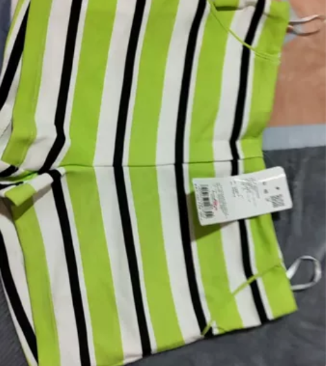 美特斯邦威全新带吊牌女高腰条纹短裤 160...