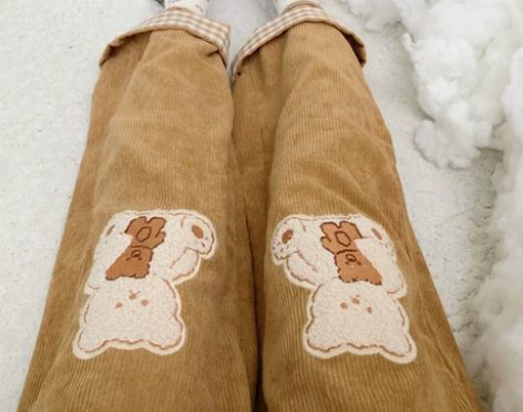 可爱小熊刺绣灯芯绒裤子女厚休闲裤秋冬软妹学...