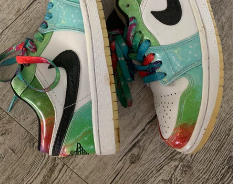 女士235（2.5）码对勾休闲运动鞋平底鞋...