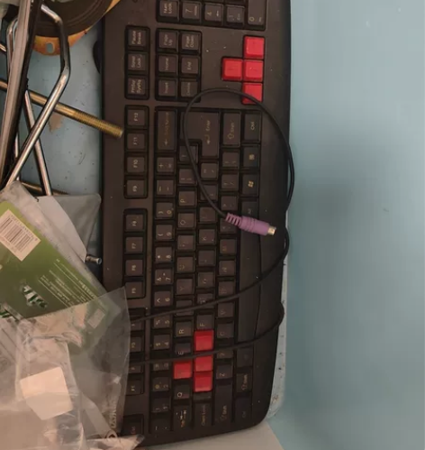 闲置电脑键盘，机械键盘5元处理，键帽鼠标（...