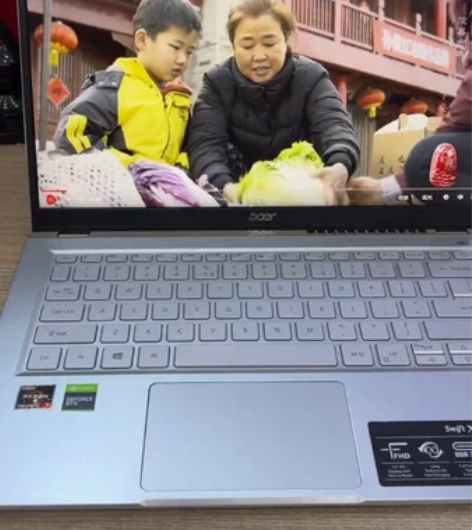 宏碁 传奇X高能超级本 CPU: Ryze...