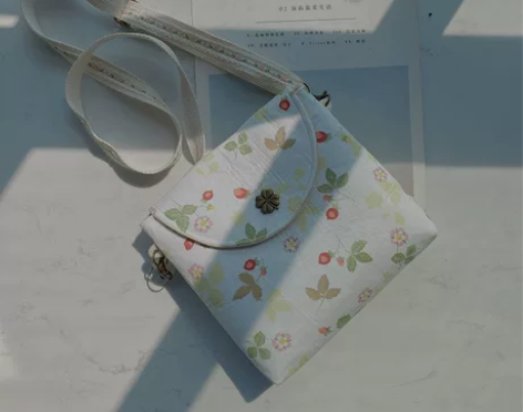 独家原创设计自制幸运四叶草手工小方包礼物特...