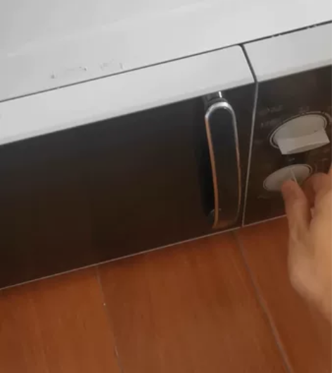 美的微波炉M1-L204A，16年拿到手后...