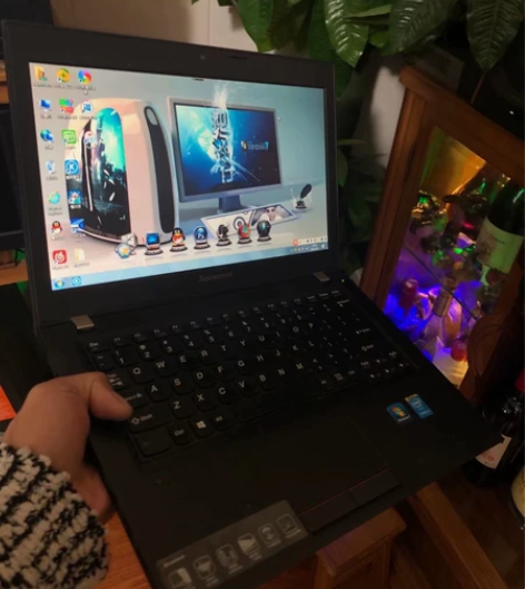 联想笔记本I3处理器 8G內存 固态硬盘1...