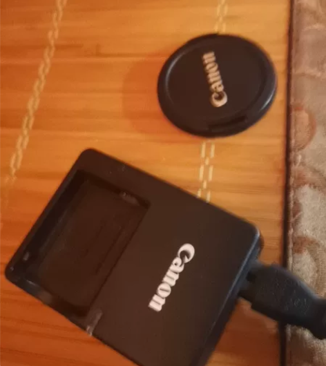 佳能1000d单反，闲置很久，同城交易。 ...