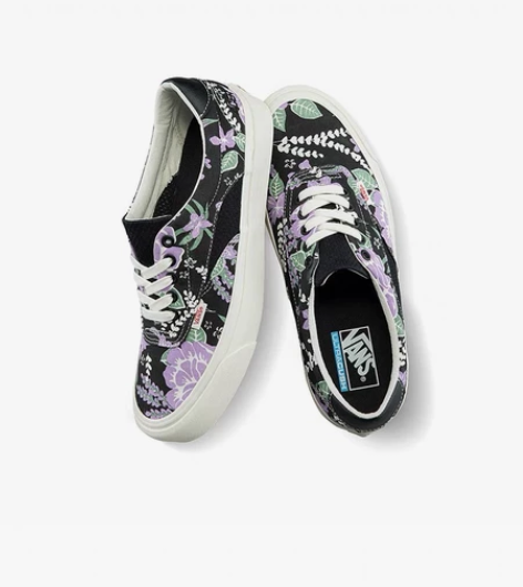 vans 撞色花朵今年2.6买的