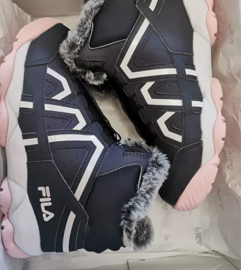 Fila斐乐童鞋全新，斐乐儿童雪地靴全新正...