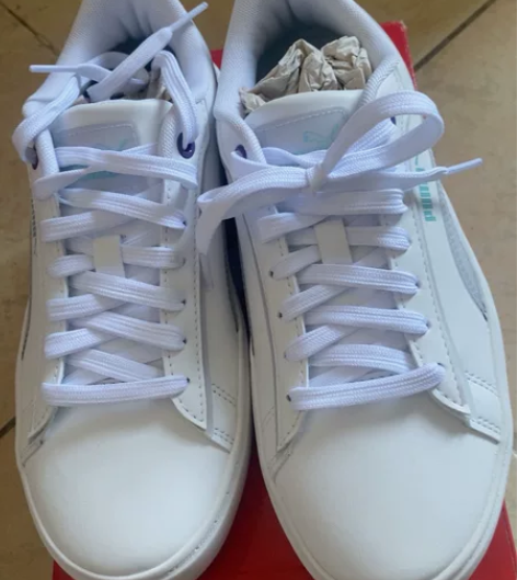 彪马实体店购买，码数37.5，全新未穿过，...