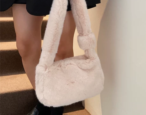 拍我发布的就送这个包包 感兴趣的话点“我想...