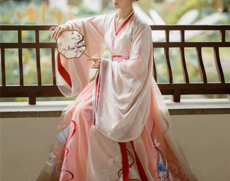 【汉服福袋】 包括但不限于图片款，仅仅给姐...