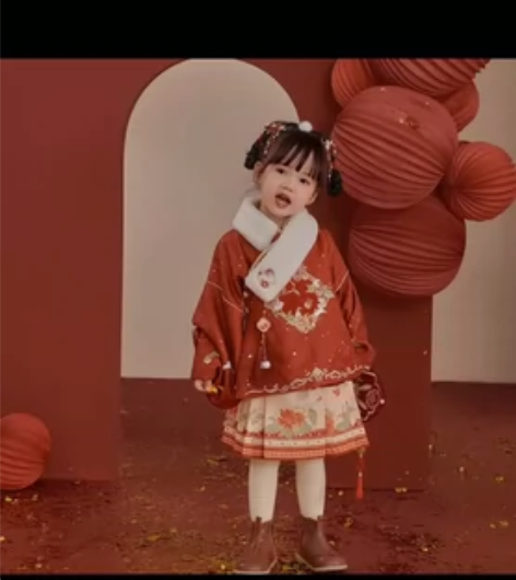 七月夕汉服 福兔贺春童装 全套出 不拆卖元...