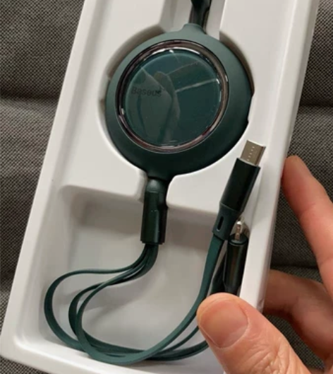 【全新包邮】倍思数据线三合一充电线一拖三快...