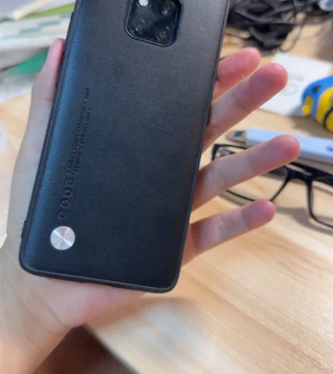 华为mate20pro 6+128 屏幕显...
