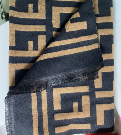 羊绒围巾女2022新款冬季保暖加厚韩版百搭...