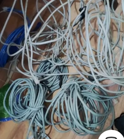 家里装修后多出的一堆网线 数量如图，50元...