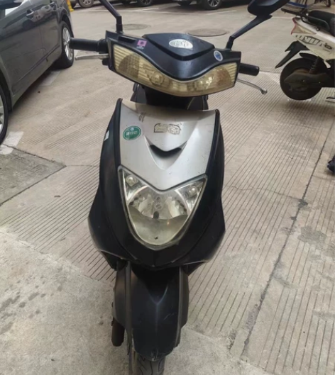 台铃电动车,60v电池换了半年多,无牌,发...