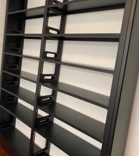 铁皮 书架长2米，高2米可以拆卸，一个主架...