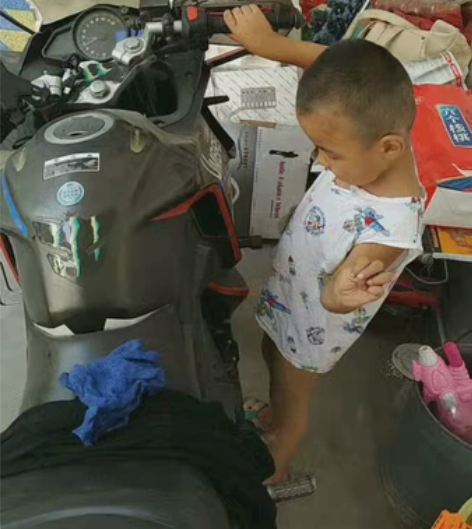 力帆摩托车力帆水冷150。改装排气 护...