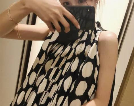 蝴蝶结绑带波点A字褶皱伞裙连衣裙 两面穿的...