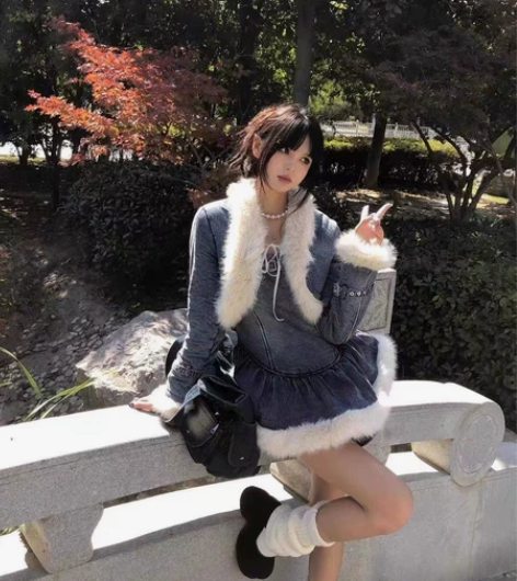 辣妹牛仔套装裙女团甜辣风炸街高级感洋气秋冬...