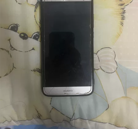 华为麦芒手机自用的用了三年手机有点卡 感兴...