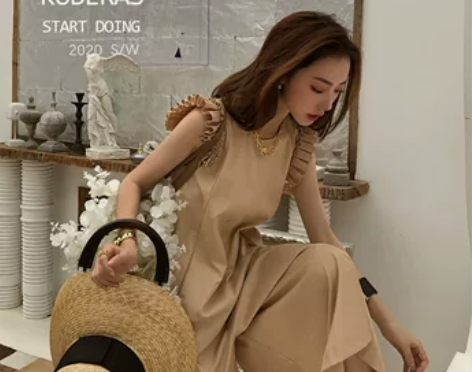 KUBERAS/复古木耳边飞飞袖连衣裤女夏...