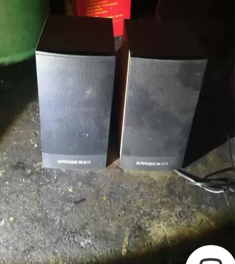 雅兰仕al_109笔记本音箱,9新,用来手...